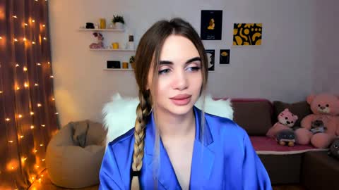 Tessa online show from December 20, 12:19 am