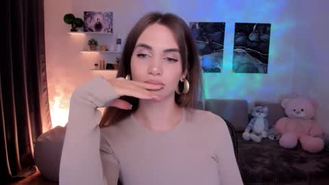 Tessa online show from September 20, 10:00 pm