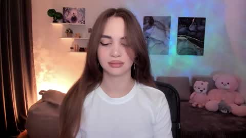 Tessa online show from April 17, 3:42 am