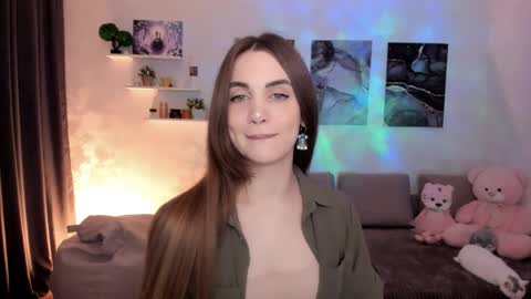 Snapshot of mellifluoustess chatting on April 21, 2:51 am Tessa online show from April 21, 2:51 am