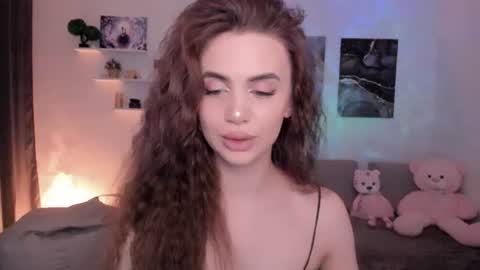 Snapshot of mellifluoustess chatting on July 2, 10:54 am Tessa online show from July 2, 10:54 am