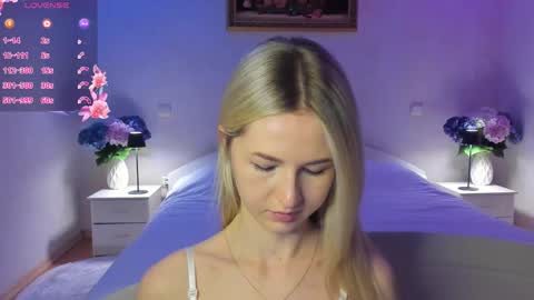 Mellina online show from March 26, 9:42 pm