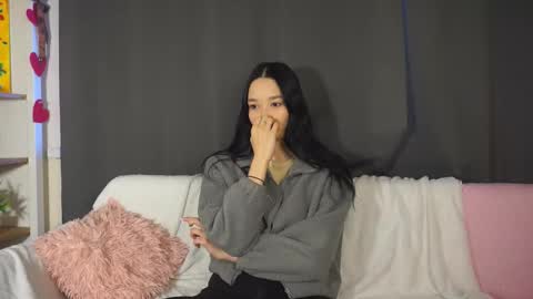 Lina online show from January 12, 7:35 am