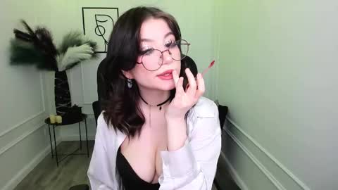 mellsawertyq online show from November 23, 7:46 pm