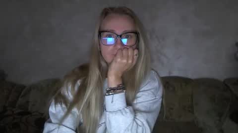 Melly online show from October 6, 6:22 am