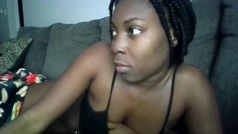 Snapshot of melmel262626 chatting on January 15, 3:39 pm melmel262626 online show from January 15, 3:39 pm