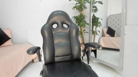 Melodi  online show from November 25, 11:21 am