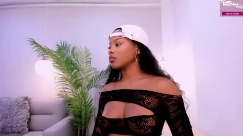 Melodi Skye online show from June 6, 4:39 am