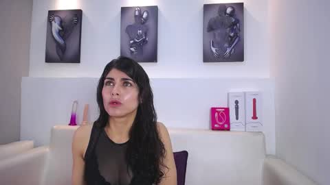 Melodi online show from November 17, 1:06 pm