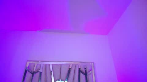    online show from February 28, 6:31 pm