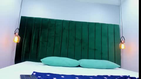 Snapshot of melody_kener chatting on February 19, 3:02 am melody_kener online show from February 19, 3:02 am