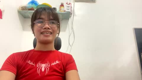 Jen online show from February 14, 6:26 pm