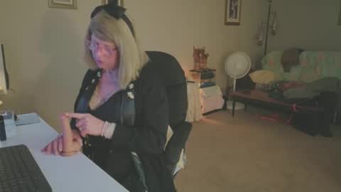 Melody online show from December 14, 7:58 am