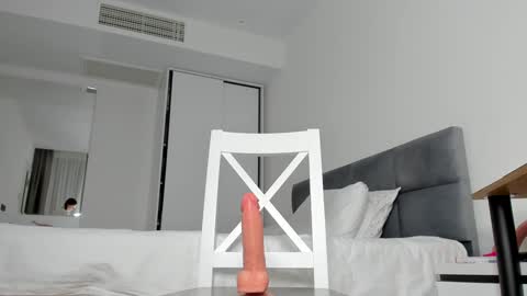 Snapshot of melon_mussy chatting on December 9, 2:28 pm melon_mussy online show from December 9, 2:28 pm