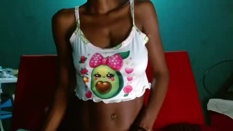 mely tomson online show from December 23, 8:34 am