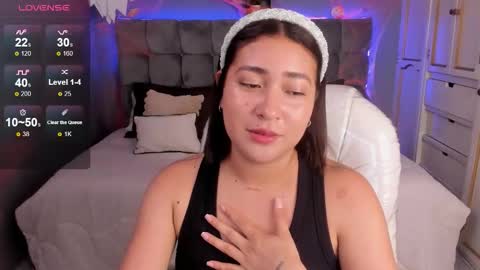 MELY online show from October 4, 6:28 pm