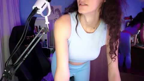 Snapshot of memisecrets chatting on November 18, 7:51 pm Megumi Aina online show from November 18, 7:51 pm