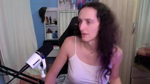 Snapshot of memisecrets chatting on November 20, 5:34 pm Megumi Aina online show from November 20, 5:34 pm