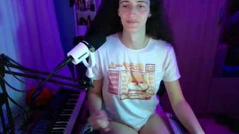 Snapshot of memisecrets chatting on November 28, 5:37 pm Megumi Aina online show from November 28, 5:37 pm