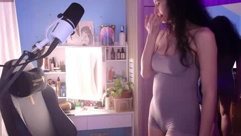 Snapshot of memisecrets chatting on March 31, 3:56 pm Megumi Aina online show from March 31, 3:56 pm