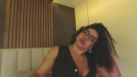  Memphis Williams  online show from February 26, 3:21 am