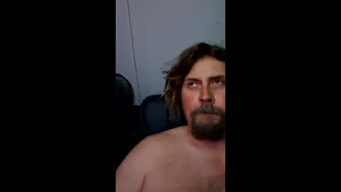 Snapshot of men10_12_1983 chatting on May 26, 9:44 pm men10_12_1983 online show from May 26, 9:44 pm