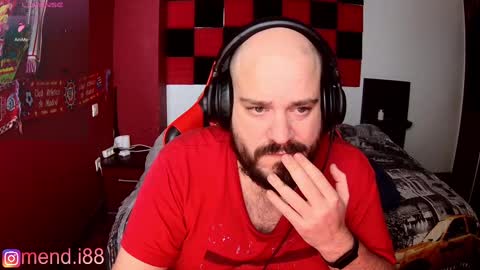 menditeta online show from February 19, 11:57 pm