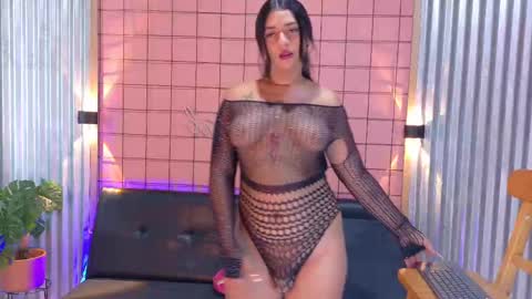 Snapshot of mensia_hernandez chatting on September 23, 1:25 pm Princess Mensia online show from September 23, 1:25 pm