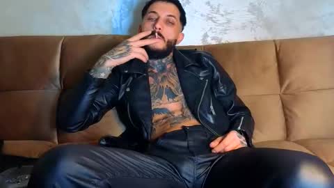 Snapshot of mentoxxl chatting on October 11, 5:22 pm Fallow my ONLYFANS for xxx daily online show from October 11, 5:22 pm