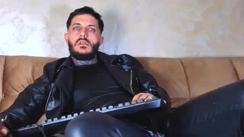 Fallow my ONLYFANS for xxx daily online show from April 7, 4:51 pm