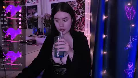 meow marie online show from October 28, 10:12 pm