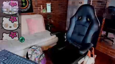 Snapshot of meow_mota chatting on September 23, 8:56 pm Valentina online show from September 23, 8:56 pm