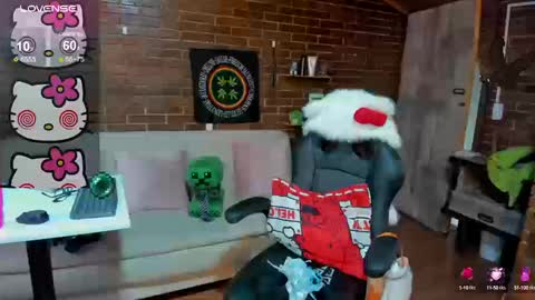Snapshot of meow_mota chatting on September 24, 8:45 pm Valentina online show from September 24, 8:45 pm