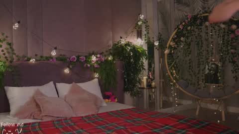 Heeyyooo Im Nans Subscribe to me I will be glad online show from February 9, 8:44 am