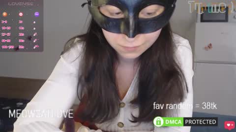 Snapshot of meowcatlove chatting on February 4, 7:00 pm meowcatlove online show from February 4, 7:00 pm