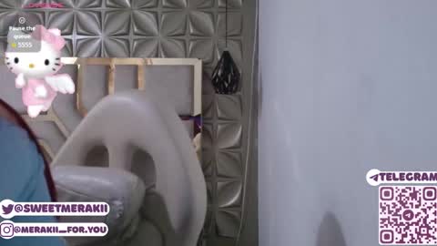    online show from March 4, 3:01 am