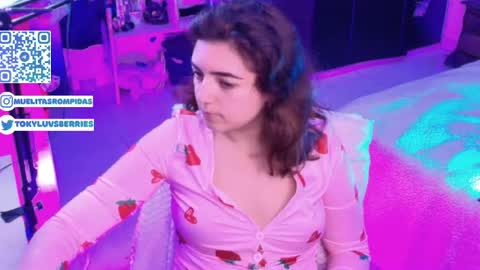    online show from April 12, 4:28 am