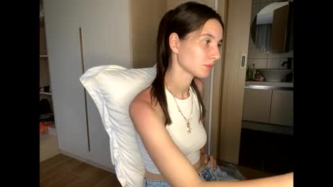 LEVA online show from May 21, 11:17 am