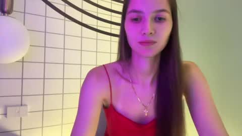 Snapshot of meralynn chatting on June 18, 1:26 pm LEVA online show from June 18, 1:26 pm