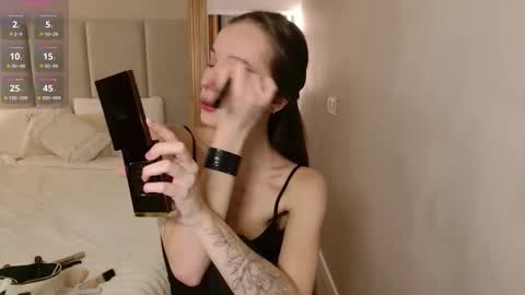 Mercedesss  online show from February 24, 7:01 pm