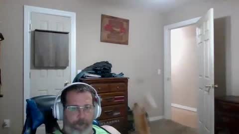 Snapshot of mercer1977 chatting on October 12, 1:43 pm mercer1977 online show from October 12, 1:43 pm