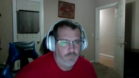 Snapshot of mercer1977 chatting on October 31, 11:28 pm mercer1977 online show from October 31, 11:28 pm