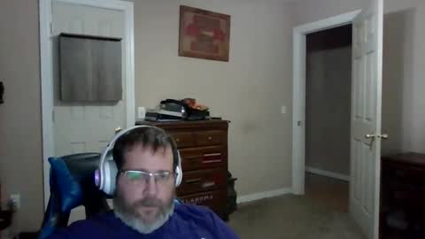 Snapshot of mercer1977 chatting on January 6, 4:54 pm mercer1977 online show from January 6, 4:54 pm