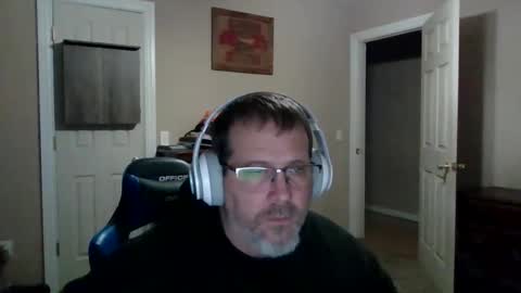 Snapshot of mercer1977 chatting on May 2, 9:58 am mercer1977 online show from May 2, 9:58 am