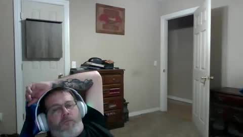 Snapshot of mercer1977 chatting on May 11, 4:37 pm mercer1977 online show from May 11, 4:37 pm