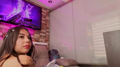 meredith_spencer online show from October 10, 5:45 pm