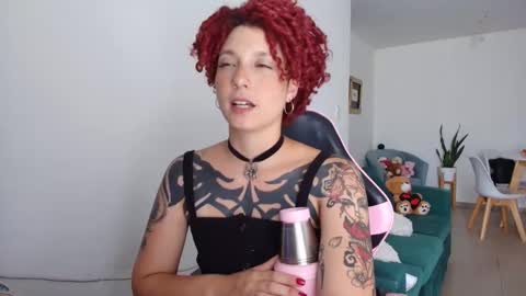 Miss Freckles online show from January 18, 12:42 pm