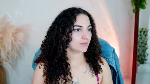 Merida Bell online show from March 1, 12:12 am