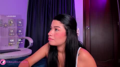 Snapshot of merlia_model chatting on September 27, 4:39 am instagram fernandatoloza01  online show from September 27, 4:39 am