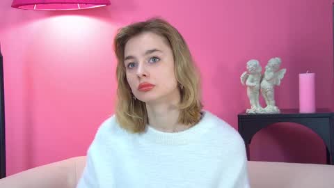 Snapshot of merlinmeyer chatting on February 4, 6:30 am Merlin online show from February 4, 6:30 am